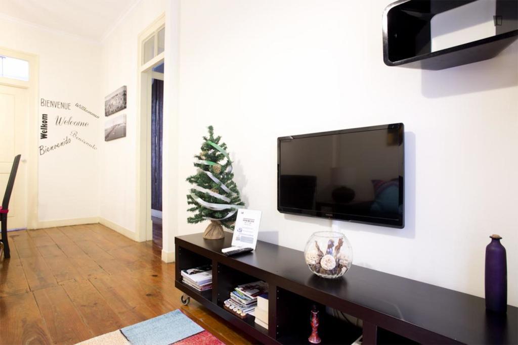 Apartment Find Me Alcantara Lissabon